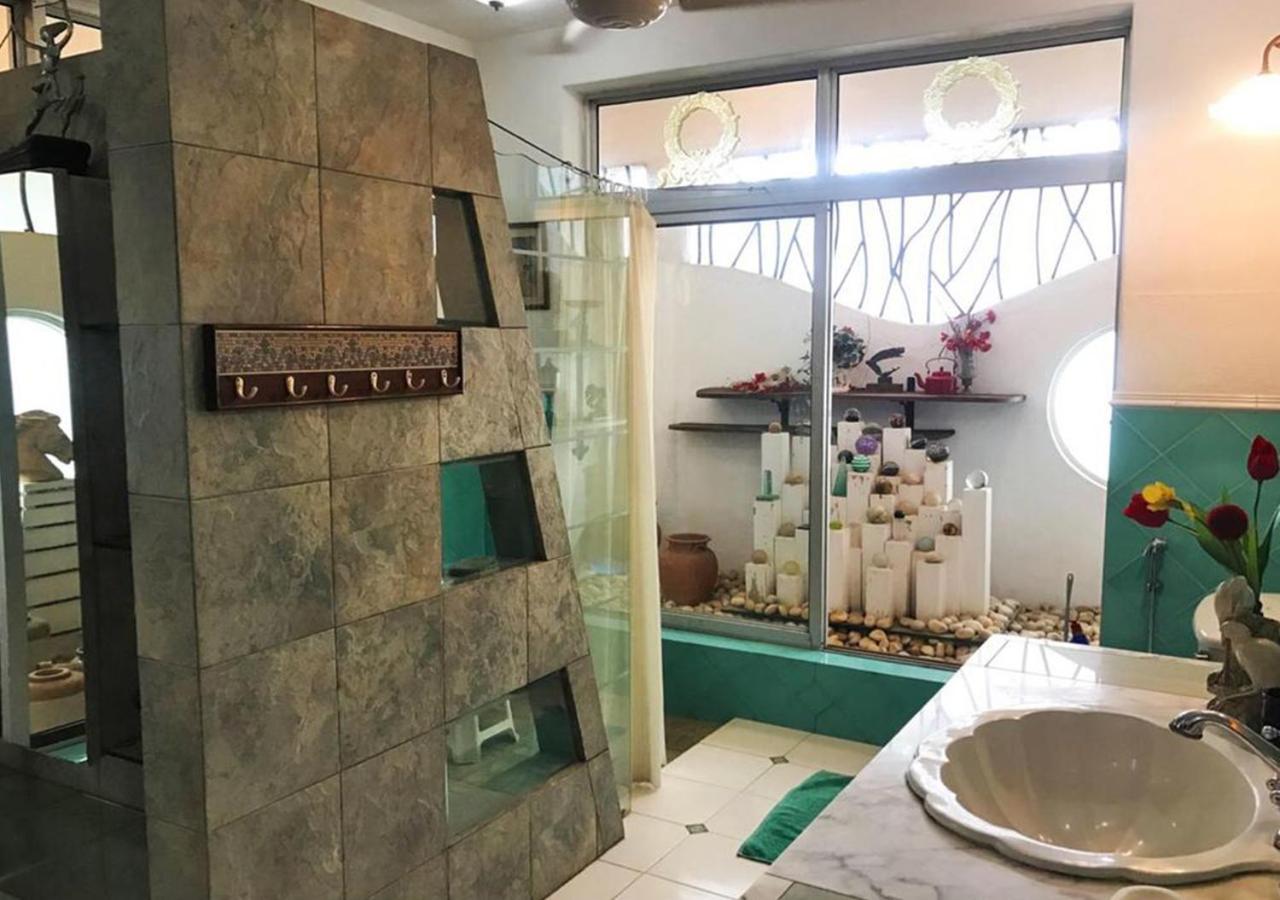 Bella Vista By Stayvista - A Haven With Lush Green Surroundings, Zen Garden, Quirky Decor & A Inviting Swimming Pool 로나발라 외부 사진